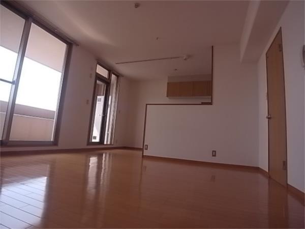 パレス東洋上甲子園 リビング