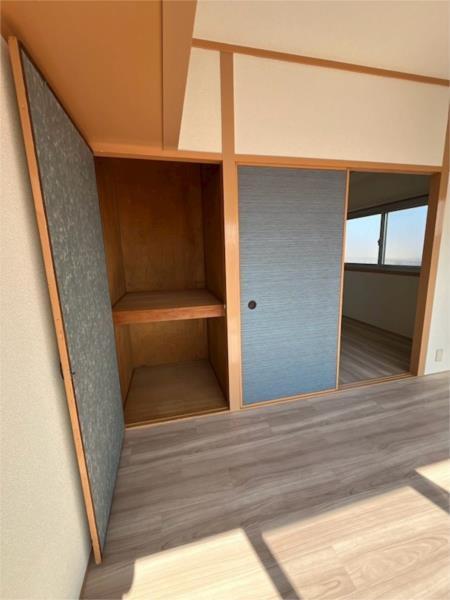 シャトー五色山 収納