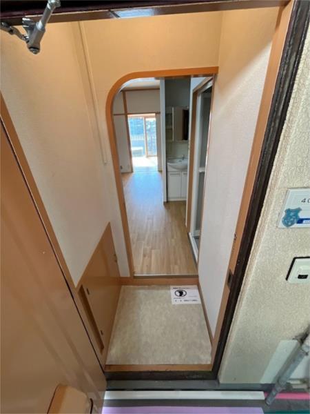 シャトー五色山 玄関