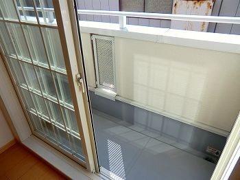 ロイヤル・ガーデン 部屋画像