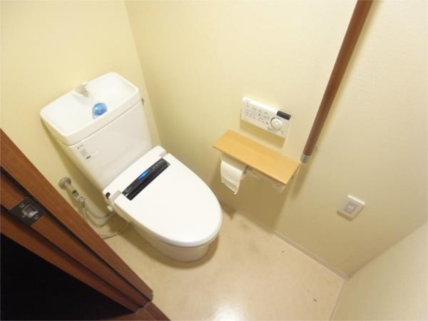 トア山手フラッツ トイレ