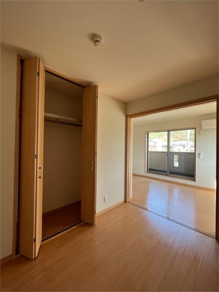 シエナフローラI番館 収納