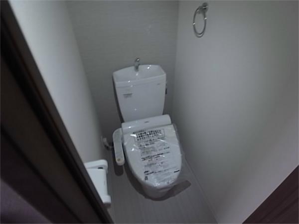 プレサンス神戸元町 トイレ