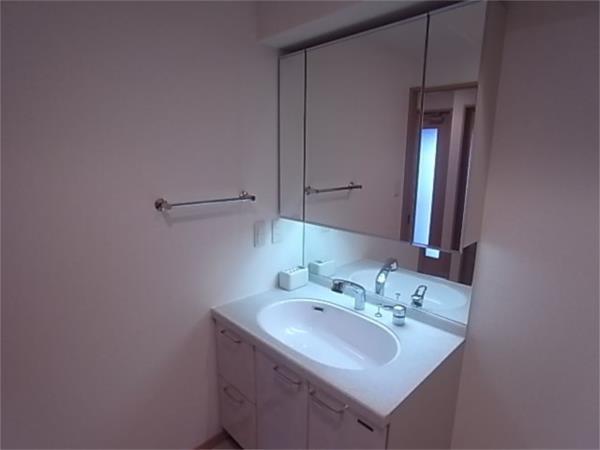 ロイヤルヒル神戸三ノ宮II 部屋画像