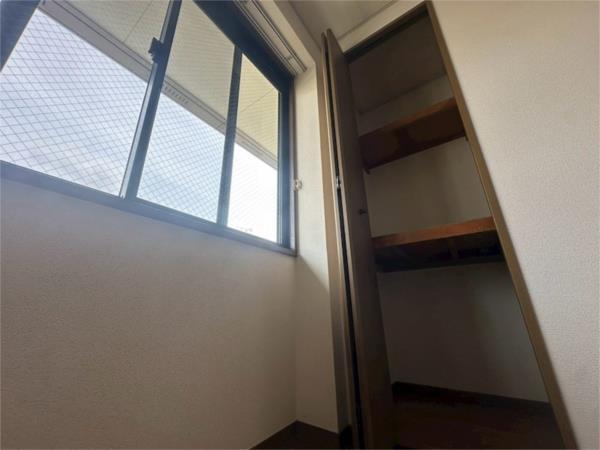 フローラル夙川 収納