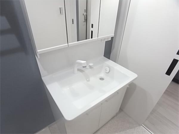 エヌエムサンカンテキャトフ　A棟 部屋画像