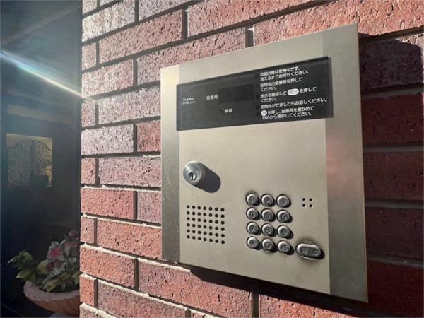 ラ・ウェゾン上沢通鴎風館 セキュリティ
