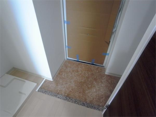 Luxe芦屋南 玄関