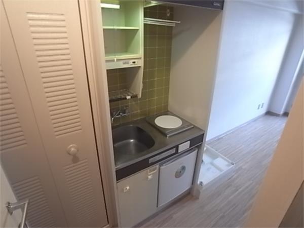 コスモプラザ三宮（525） キッチン