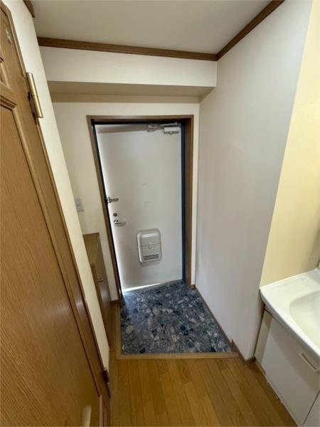 ポコアポコ明石鍛治屋町三番館 玄関