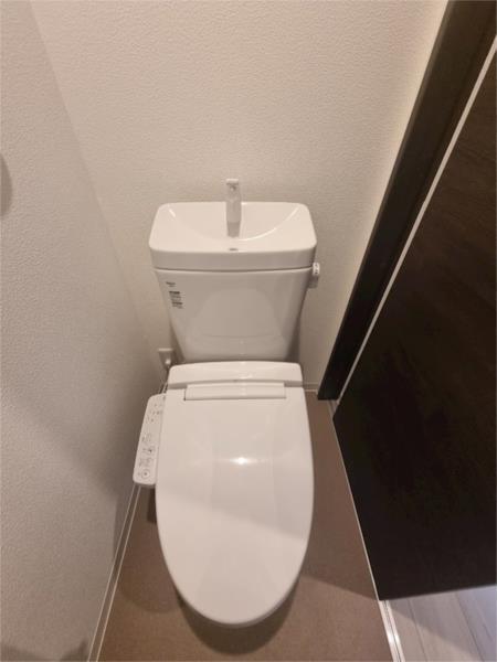 ジーメゾン大久保ルミナス トイレ