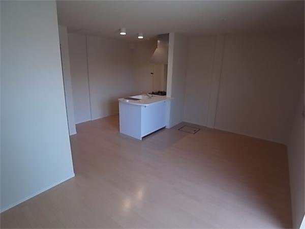 潮見台コート リビング