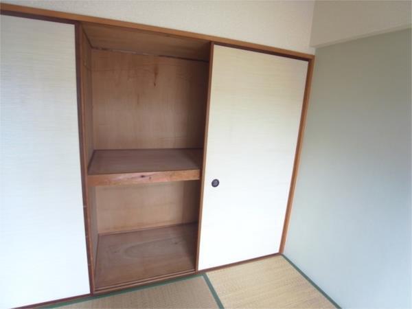 グリーンノート青谷 収納