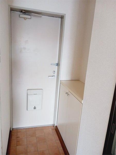 ハイツオリーブ 玄関