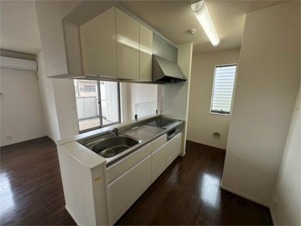 LOOP RESIDENCE キッチン
