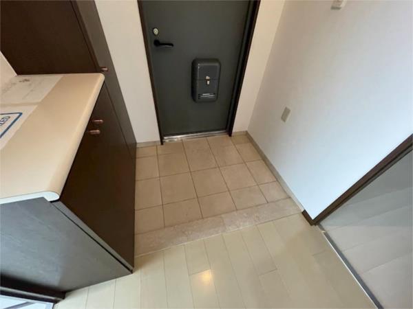 アーデンコート住吉川 玄関