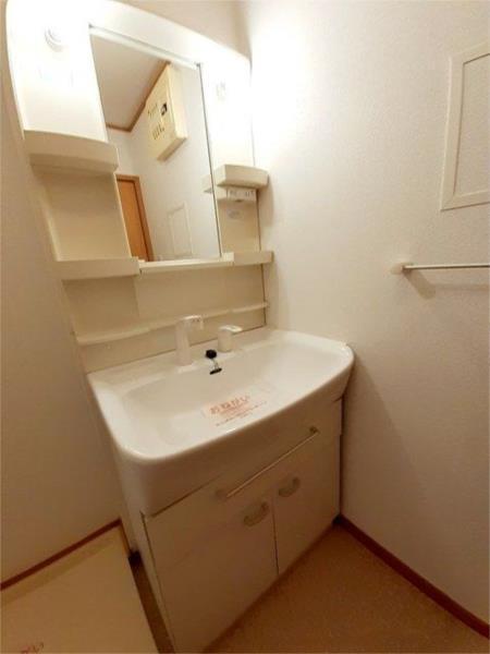 ルナ　パレス　Ａ 部屋画像