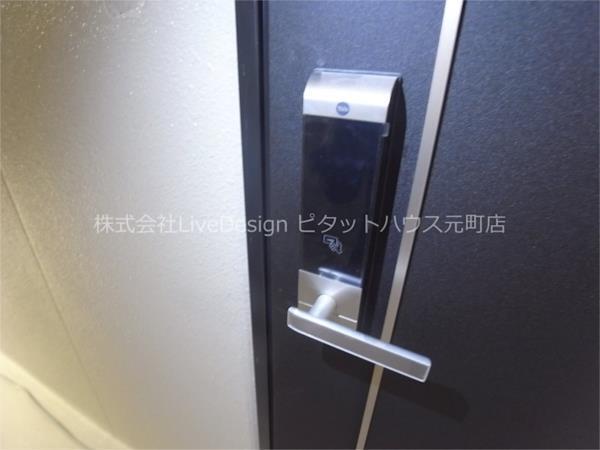 エスリード神戸レジデンス 玄関