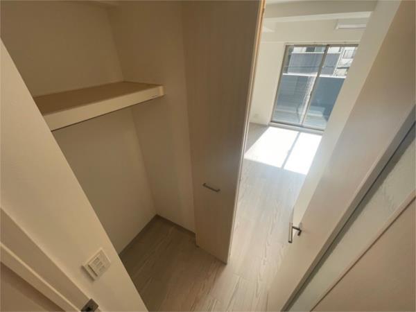 クレストタップ神戸湊町ブラン 収納