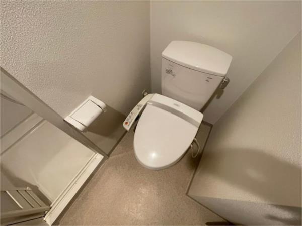 ライジングコート深江本町フラワーパーク トイレ