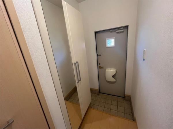 サンハイツ北六甲五番館 玄関