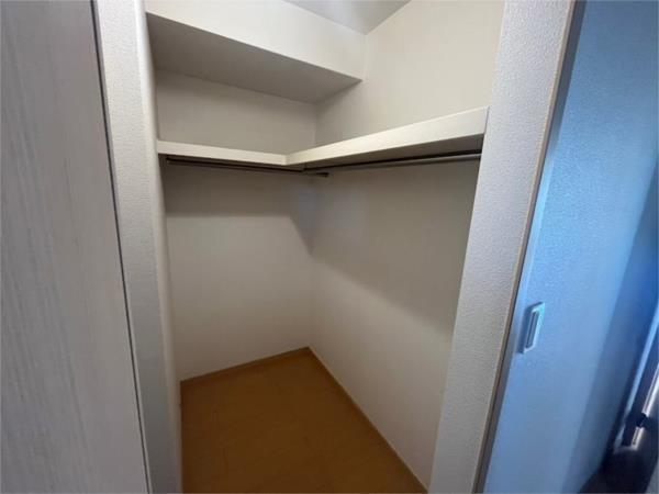 サンハイツ北六甲五番館 収納