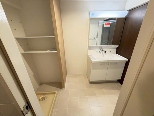 ロイヤル苦楽園 部屋画像