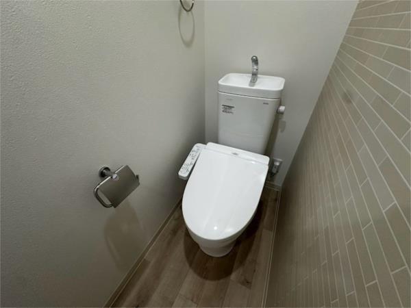 フジパレス西宮今津III番館 トイレ