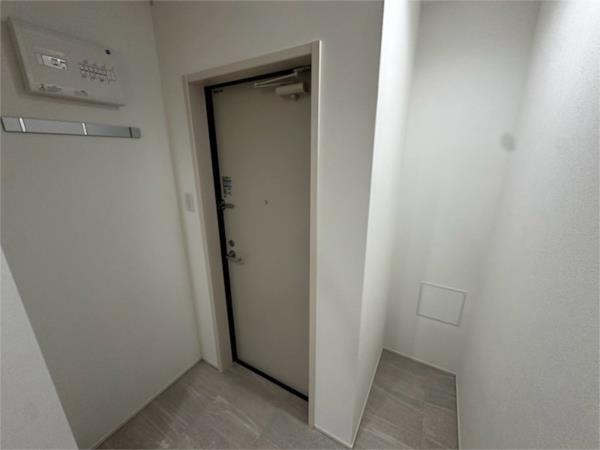 フジパレス西宮今津III番館 玄関