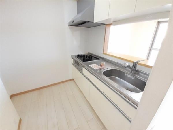 RUTS　総社本町 キッチン