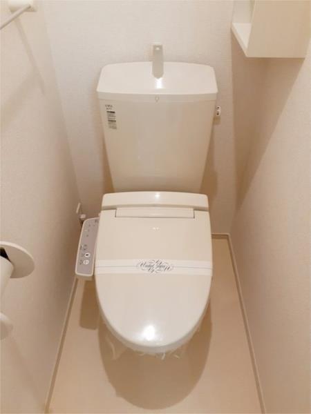 エテルノ　カーサ トイレ