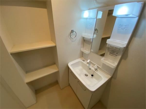エンジェル　コート 部屋画像