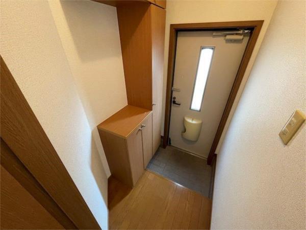 はくや西高洲 玄関