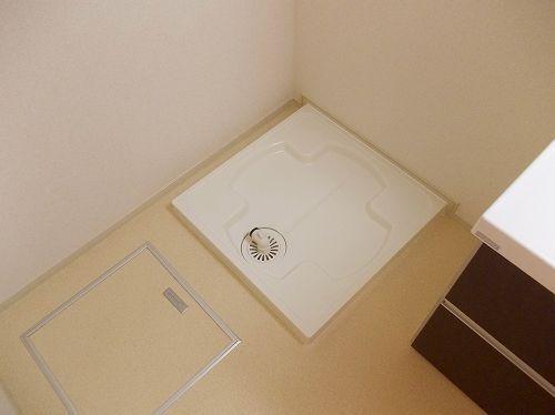 エムグレイス その他