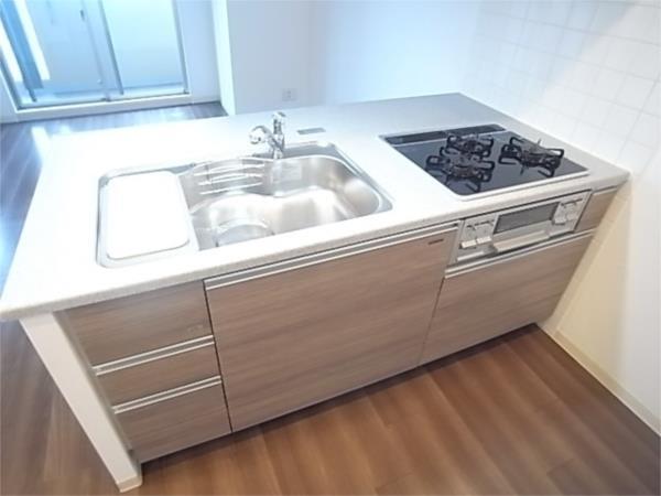 プレサンス三宮エレガンシア キッチン