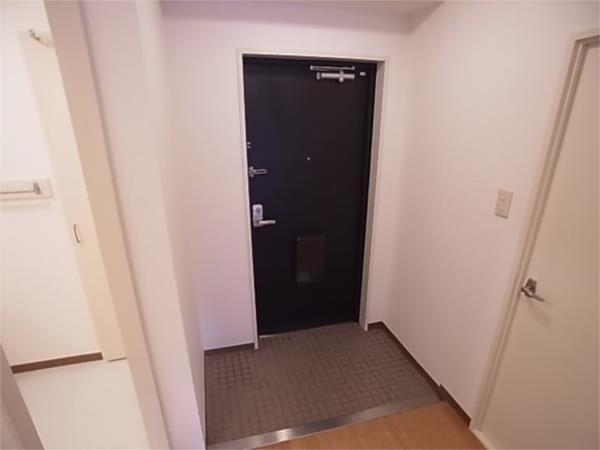 サイコート鈴蘭台 玄関