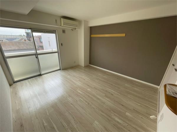 ディアコート西宮北口 リビング