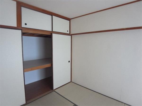 芦屋東山プリンス 収納