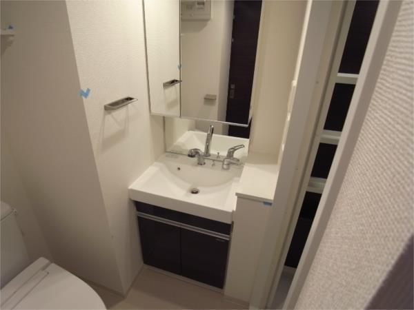 エステムコート三宮駅前IIIマジェスティ 部屋画像