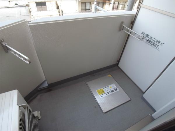 アドバンス三宮シュロス 部屋画像
