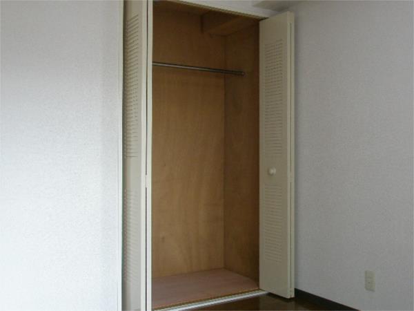 みなみハイツ 収納