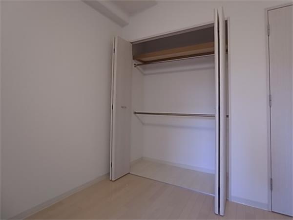 ダイドーメゾン神戸元町 収納