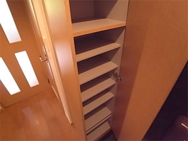 プレサンス神戸メリケンパーク前 玄関
