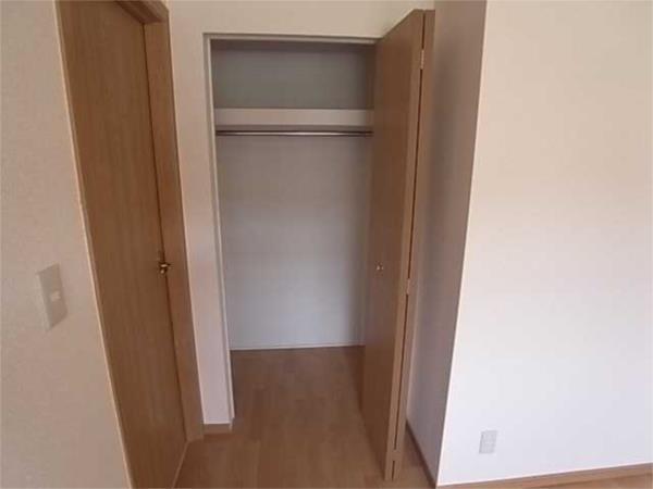 リバーサイドスクエア弐番館 収納