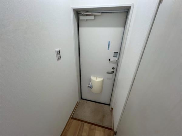 シャトーブリックI棟 玄関