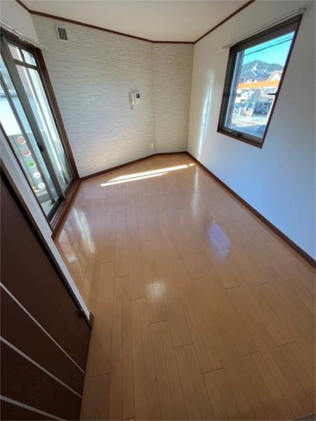 ベルフラワー岡町 リビング