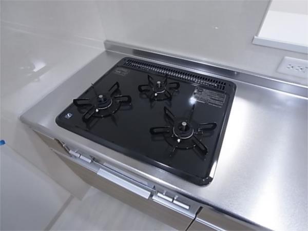 エル・イソベ三宮 キッチン