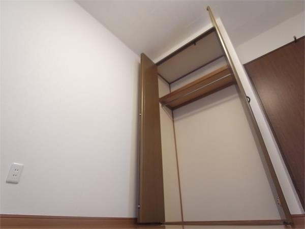 ル・モンド元町 収納