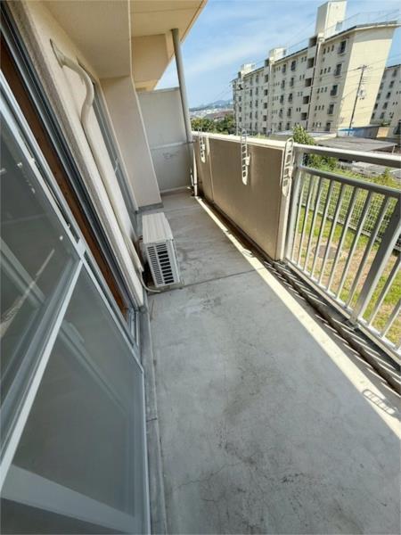 南多聞台第6住宅1号棟 部屋画像