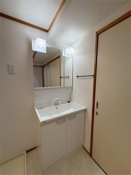 南多聞台第6住宅3号棟 部屋画像